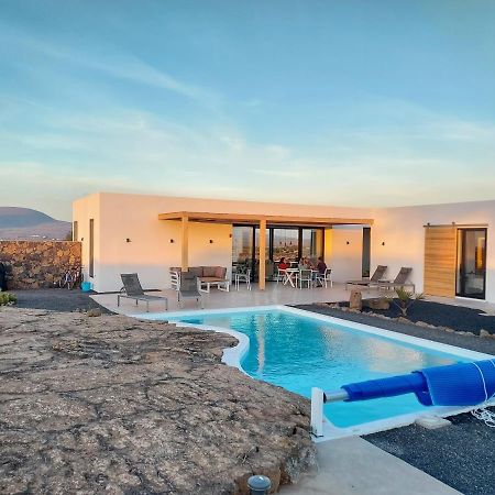 Villa Tabaiba En Lajares Con Piscina ภายนอก รูปภาพ
