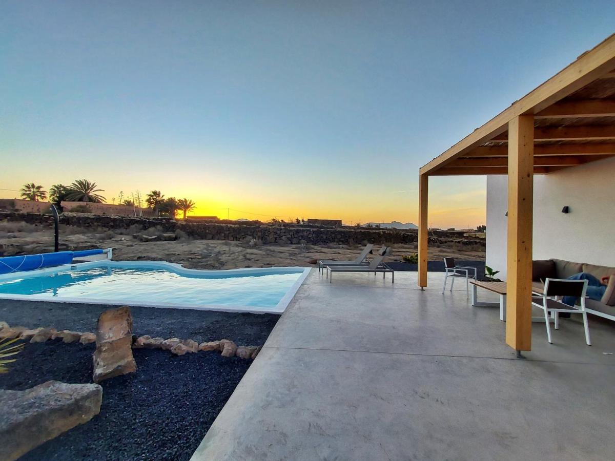 Villa Tabaiba En Lajares Con Piscina ภายนอก รูปภาพ